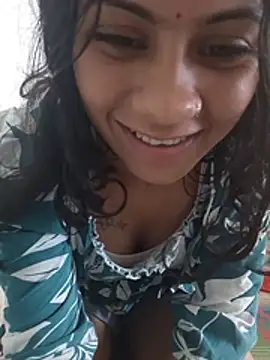 Lela106xxx 现场XXX聊天