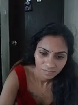 Chat +18 de Lela106xxx ao vivo