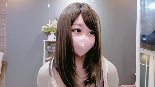 Momo-jpnmkのウェブカメラショー
