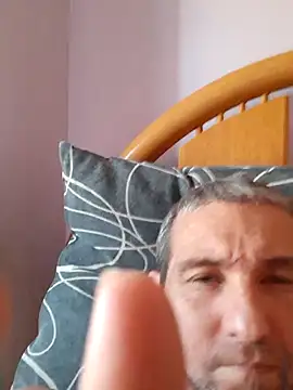 julaysabi webkamerás műsora