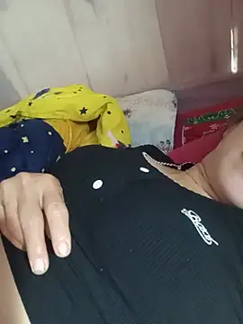 Pokazy przed kamerką – cumgirl1