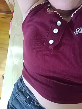 cumgirl1 Adlı Modelin Canlı XXX Sohbeti
