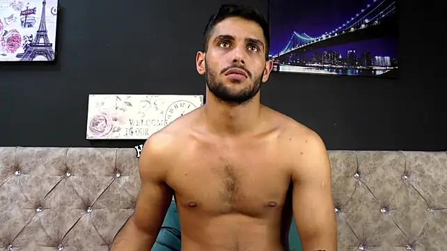 EnzoKnox Webcam show