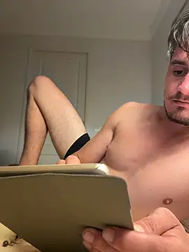 KENTPICS' Live XXX Chat