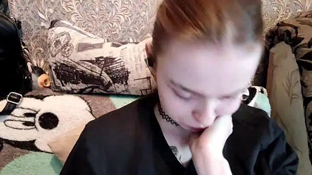 Webkamerová show CaraDelevingnee
