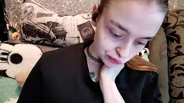CaraDelevingnee Live XXX-chat