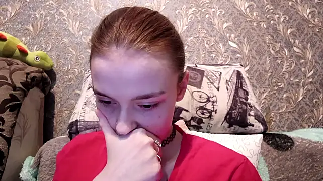 CaraDelevingnee Pertunjukan Webcam