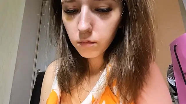 mia_labs1 Adlı Modelin Canlı XXX Sohbeti