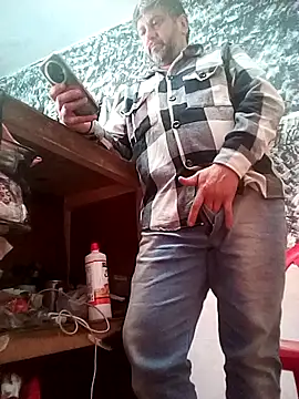 Shadow_King_X Show in webcam