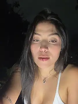 Aurora_fox00 Webcam show