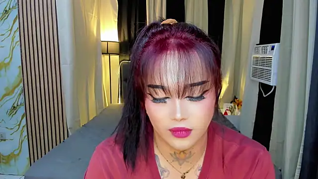 הופעת וובקאם של kimy_lust