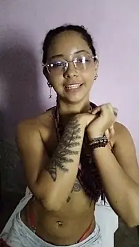 MIlan333X's Live XXX Chat