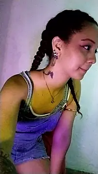 MIlan333X's Webcam Show