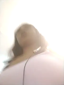 nila-23 Webcam show