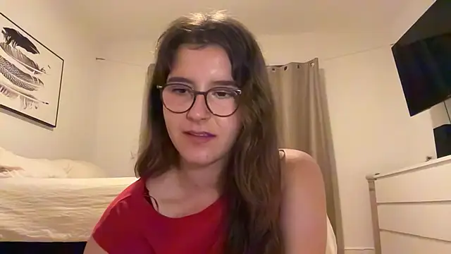 Lina-Lovely Adlı Modelin Web Kamerası Şovu