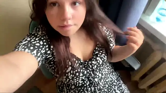 LianalimonLi's Webcam Show