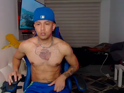 dilan18xxx Show Webcam