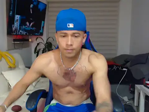 dilan18xxx Webcamshow