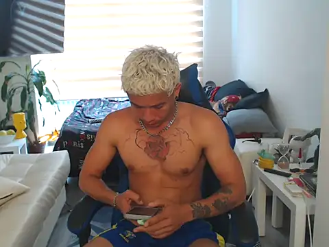 Show de webcam de dilan18xxx
