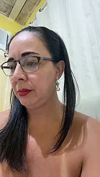 Chat +18 de regina475 ao vivo
