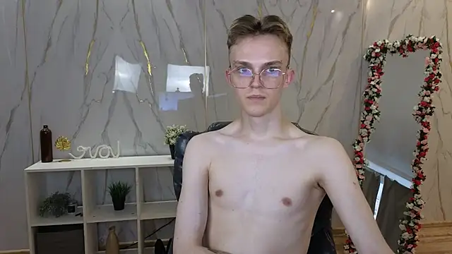 Midnight_gospell Шоу с уебкамера