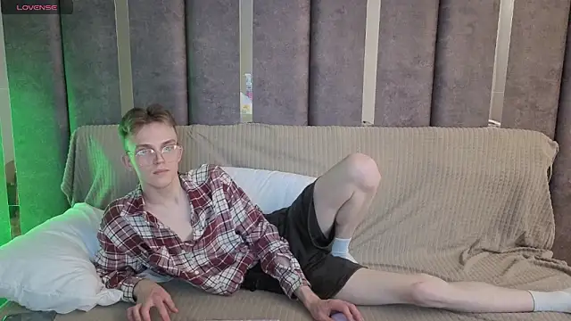 Midnight_gospell's Webcam Show
