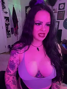 gothxgirly Show in webcam