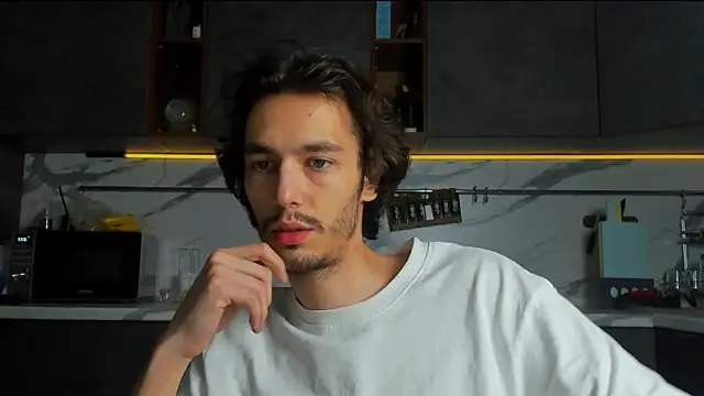 Вебкам-шоу MitchelKurs