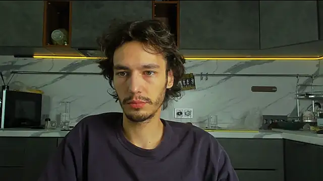 Вебкам-шоу MitchelKurs