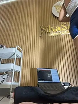 Yasmina_Noir Webcamshow