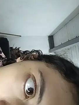 shantallmendy Adlı Modelin Web Kamerası Şovu
