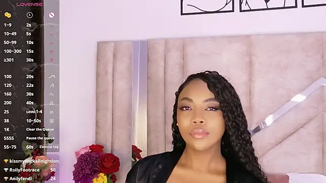 Lola_king_'s Live XXX Chat