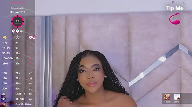 Lola_king_'s Live XXX Chat