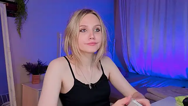 הופעת וובקאם של Lexa_Demi