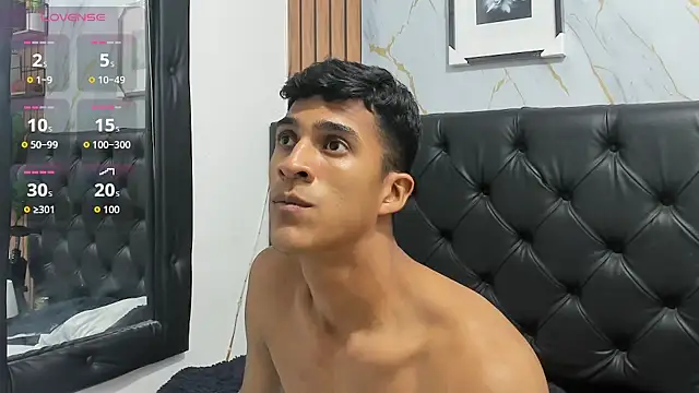 hot_boy_latino – Kamerová šou