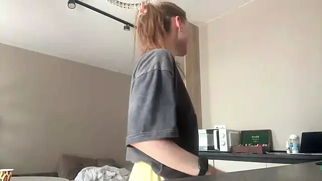 HelgaDonner Chat XXX live