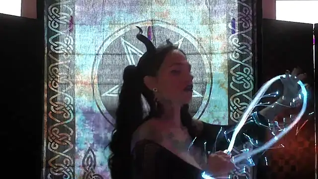 lilith_after_dark webcam show