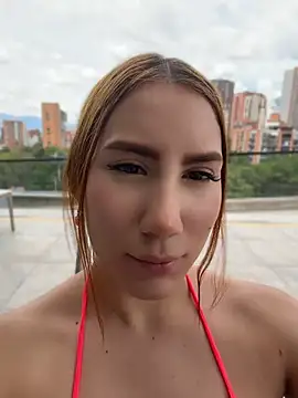 LeidyCopper 在線直播表演
