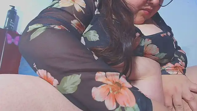 Scarlet_BBW's Live XXX Chat