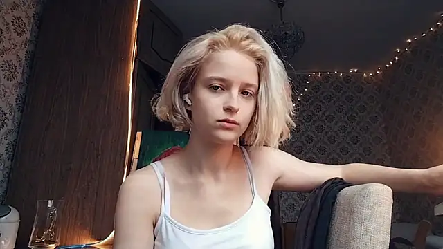 Smartemilia's Webcam Show