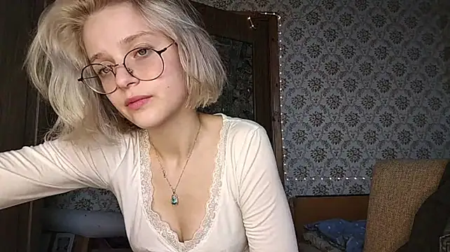 Smartemilia Webcamshow