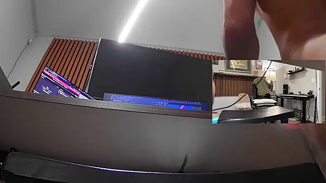 Show de Adventure_J na webcam