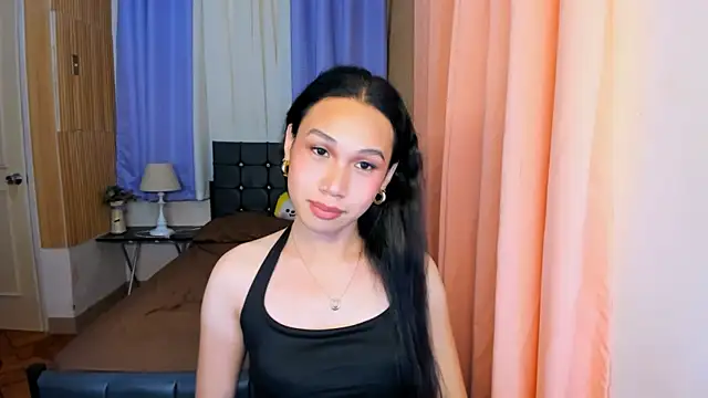 Almira_Hilson Pertunjukan Webcam