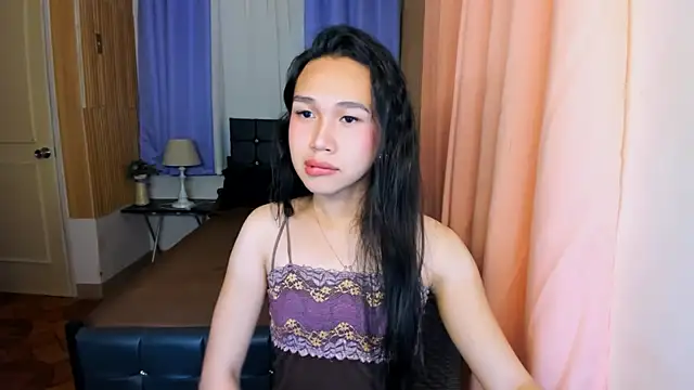 Almira_Hilson Webcam-Show