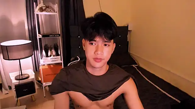 Twinker7inches 在線直播表演