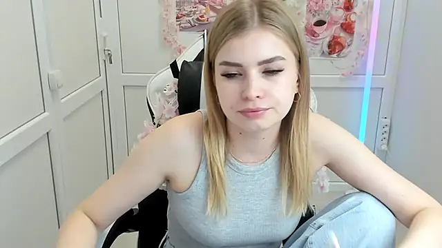 BrielleStorm: απευθείας συνομιλία ΧΧΧ