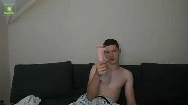 Nikolas_OConnelのウェブカメラショー