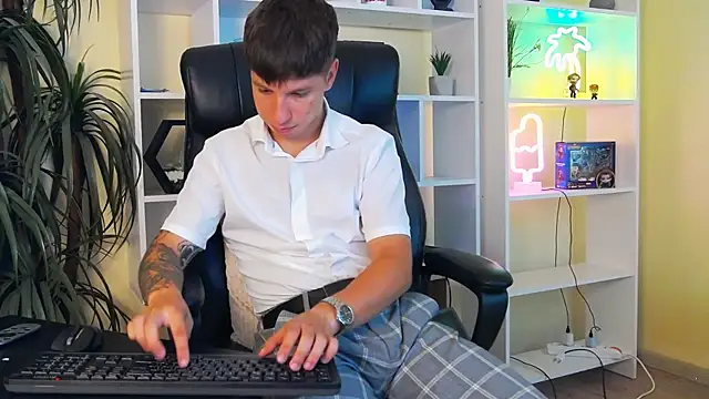 ThomasEdisonn Show in webcam