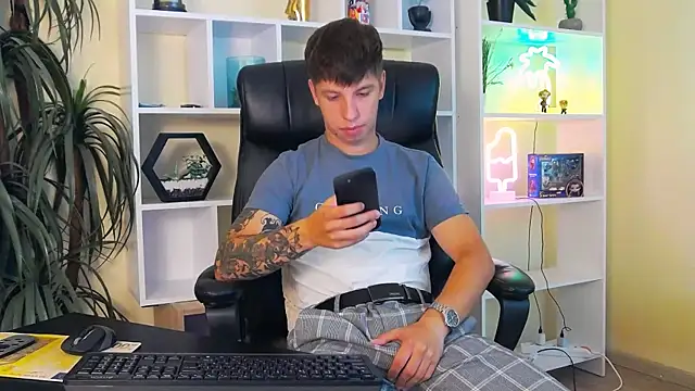 Вебкам-шоу ThomasEdisonn