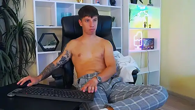Show de ThomasEdisonn na webcam
